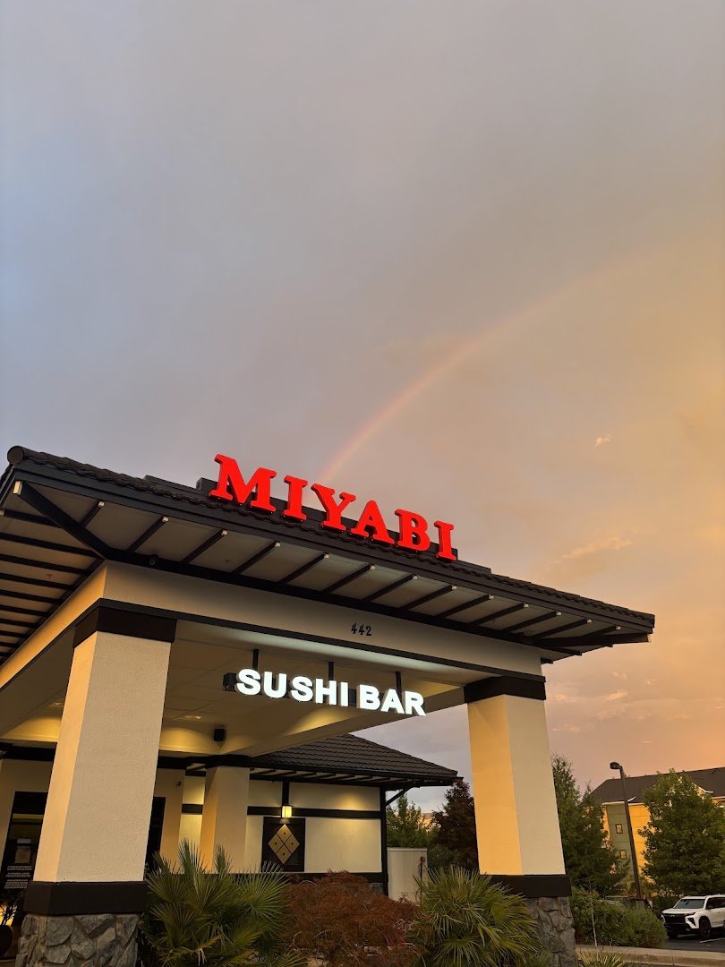 Miyabi Japanese Steakhouse entrance in Columbia.